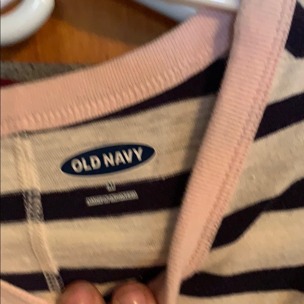 3 for 20$ old navy tshirts - Picture 6 of 6